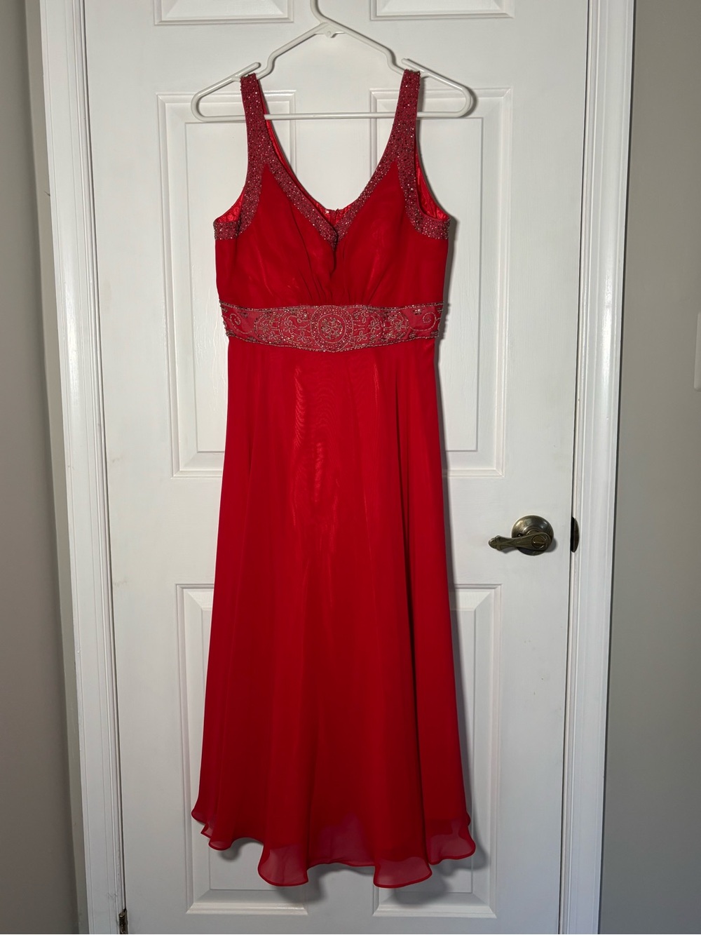 Nina Canacci Red Embellished V‑Neck Evening Dress Maxi Gown